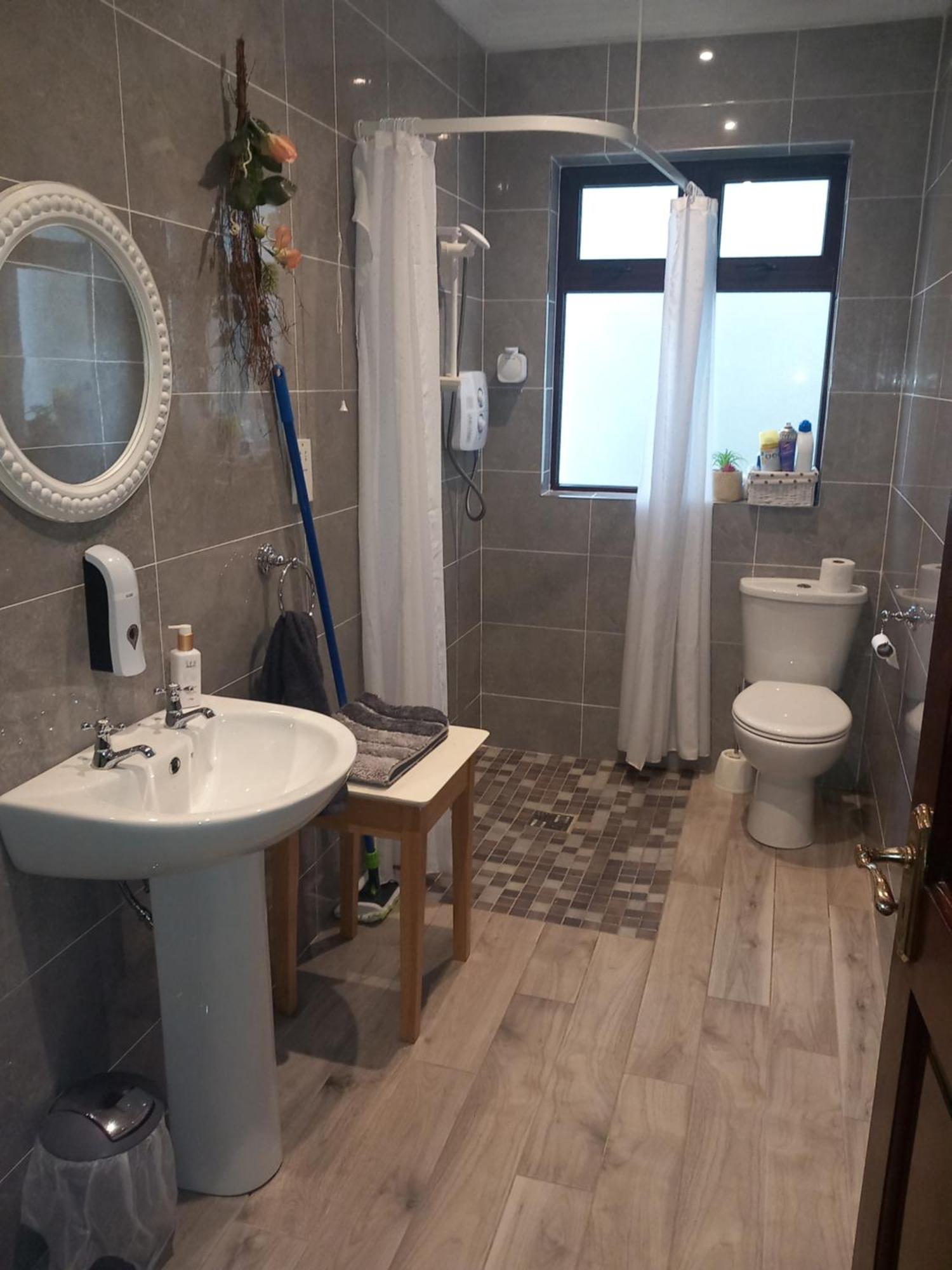 Home Comforts Castleisland Extérieur photo